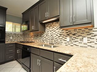 601 W 11th St APT 228, Austin, TX 78701
