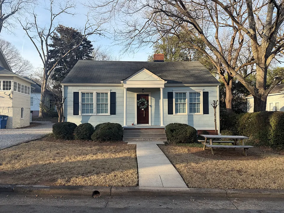 115 Hall St