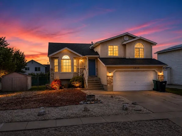 1205 N 2675 W, Layton, UT 84041