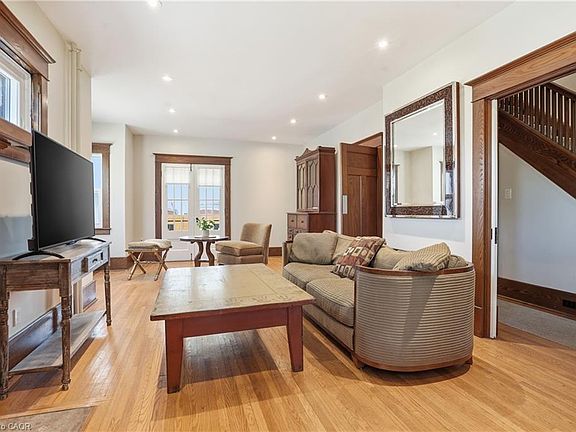 5th image of 52 & 54 Park Rd N #50
