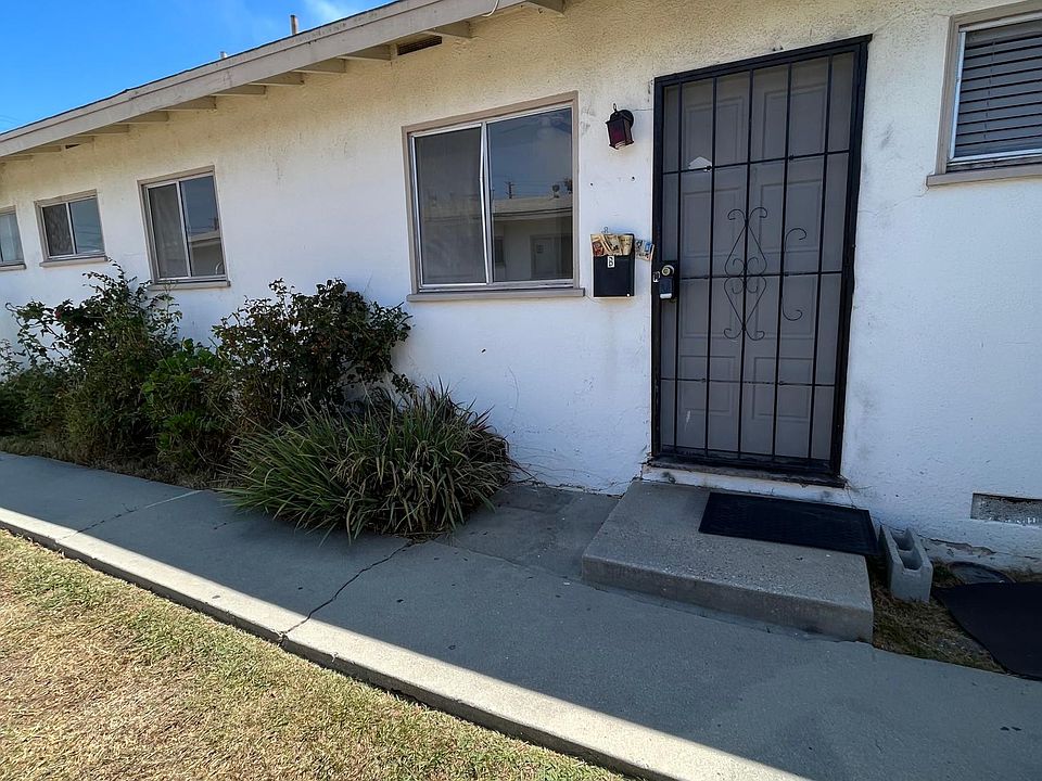 1st image of 3536 W 168th St #B