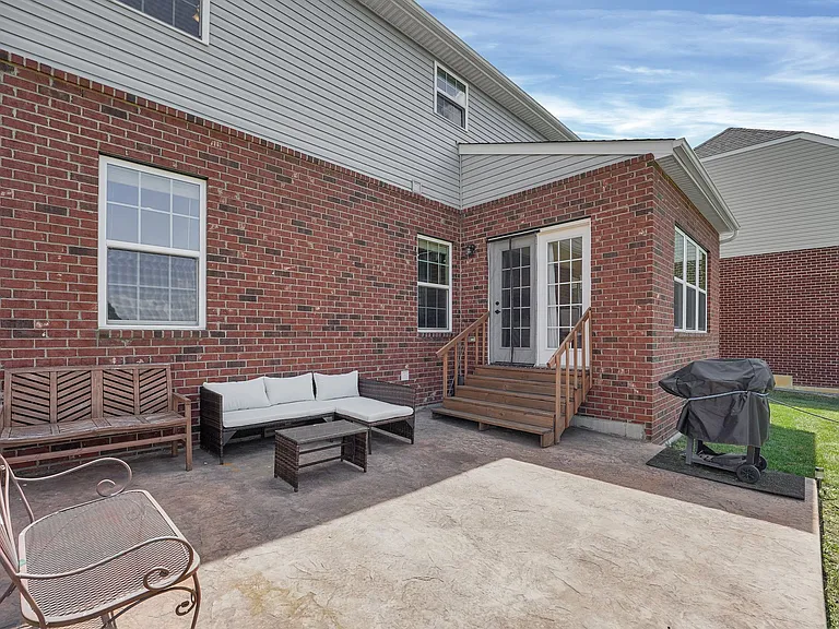 6468 Holly Ln — Photo 26
