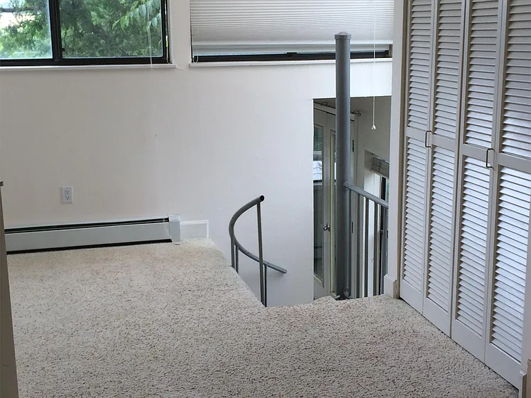 701 Pearl St #5 — Photo 11