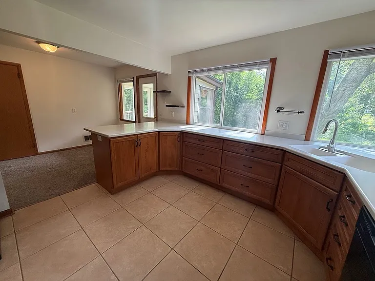 5312 Winnequah Rd — Photo 3