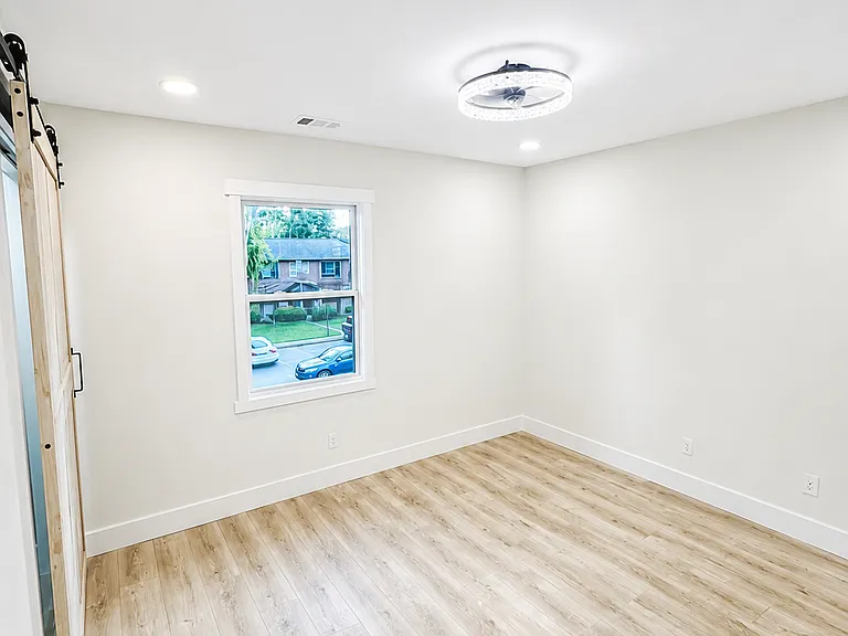 3123 Colonial Way #H — Photo 10