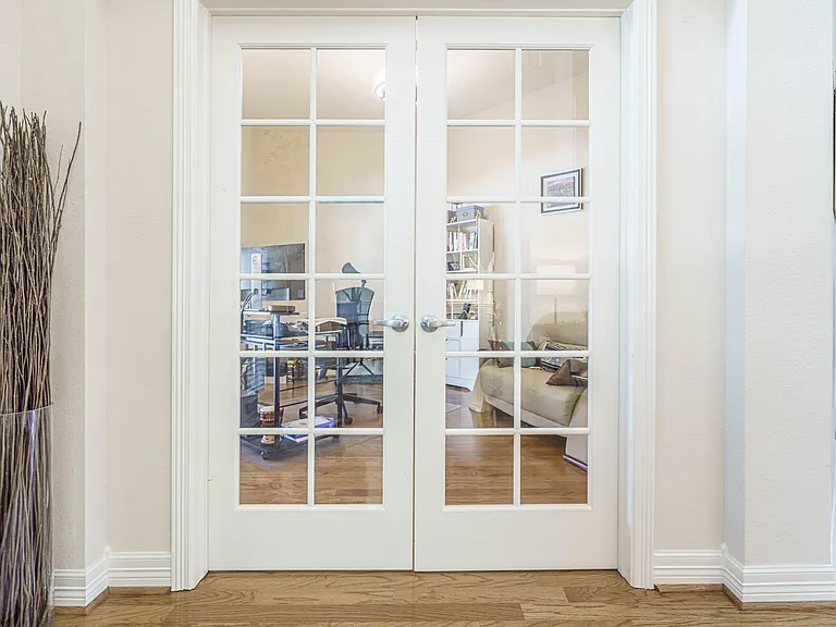 6515 Costa Sienna Ln — Photo 10