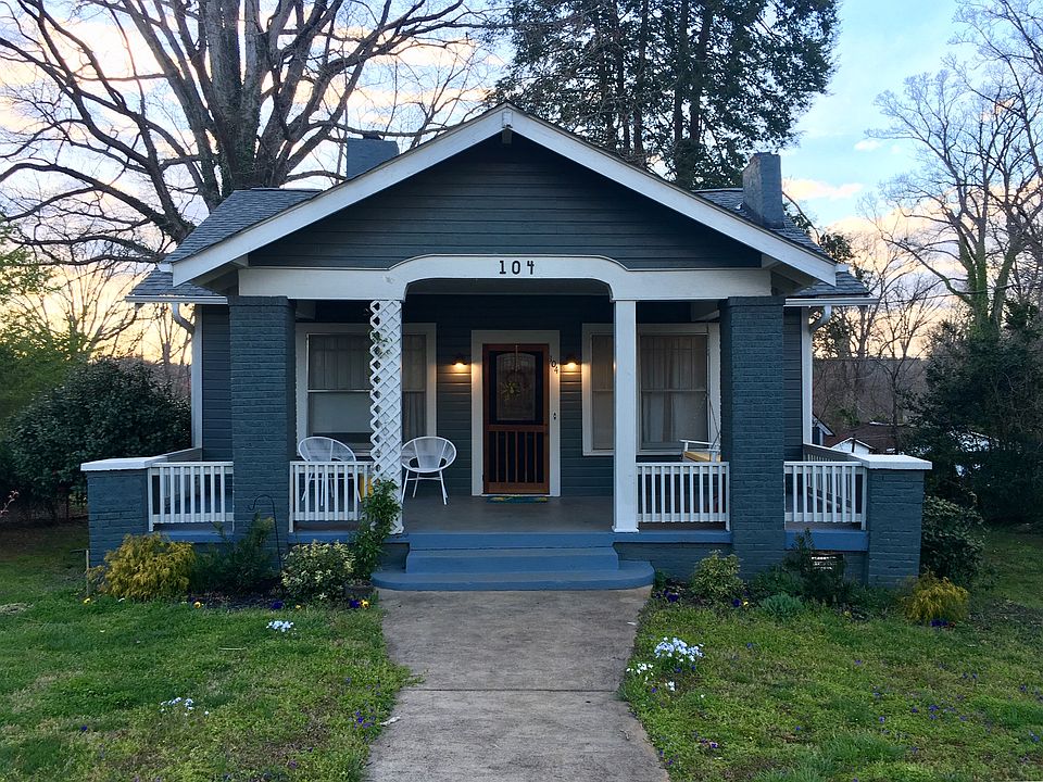1st image of 104 Donnybrook Ave
