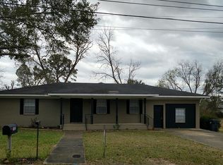 502 Davis St, Ashford, AL 36312