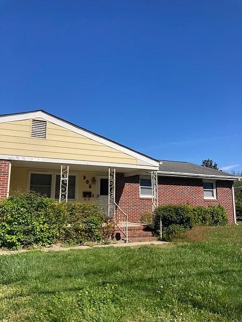 1st image of 806 Catalina Dr