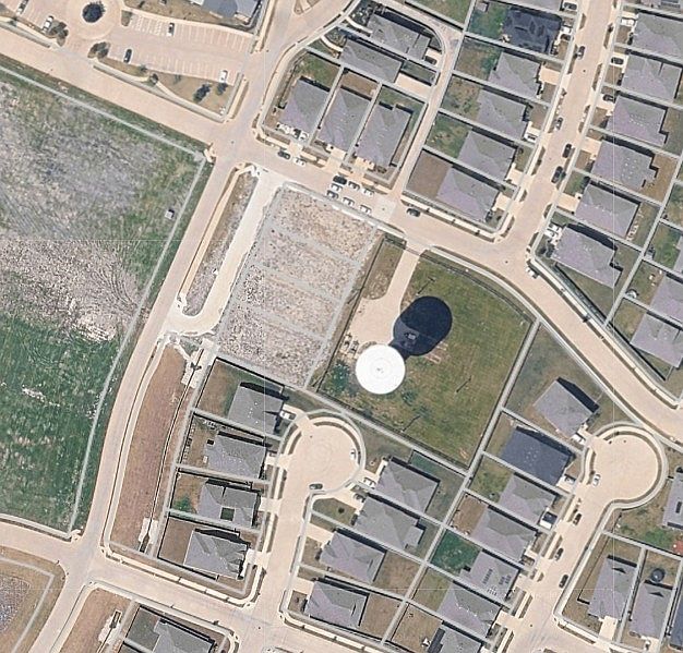 2nd image of 3860 Hometown Blvd