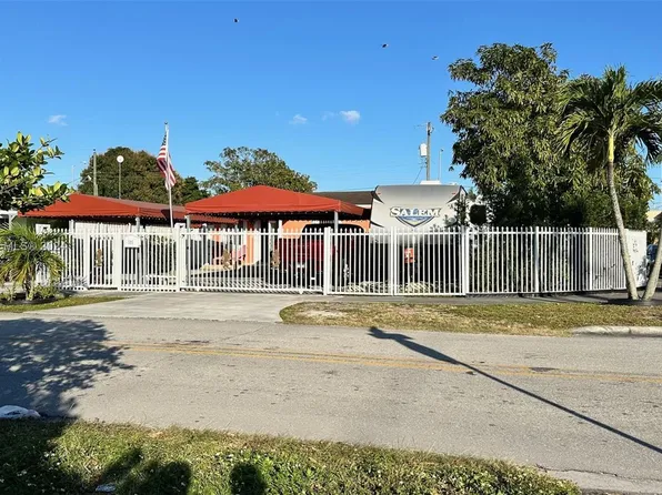 505 E 9th Ln, Hialeah, FL 33010