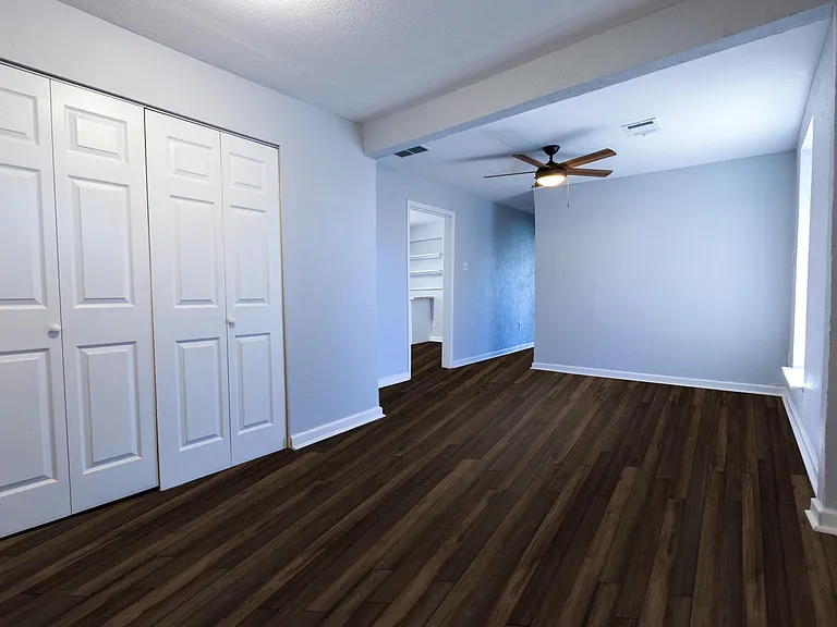 2304 Thrasher Ln #A — Photo 3