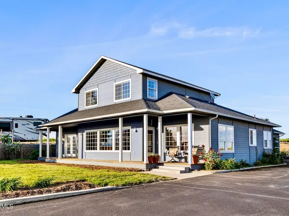 5060 Lombard Loop Rd, Zillah, WA 98953