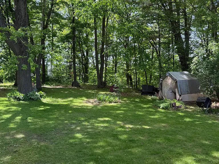 11 Pine Ct — Photo 8
