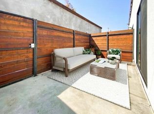 423 1/4 N Vendome St, Los Angeles, CA 90026