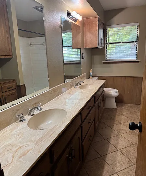 2118 N Crescent Dr — Photo 18