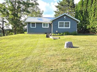 831 Kaypat Dr, Hope, MI 48628