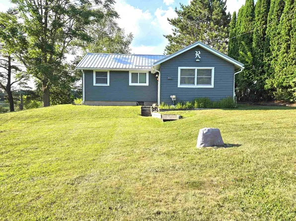831 Kaypat Dr, Hope, MI 48628