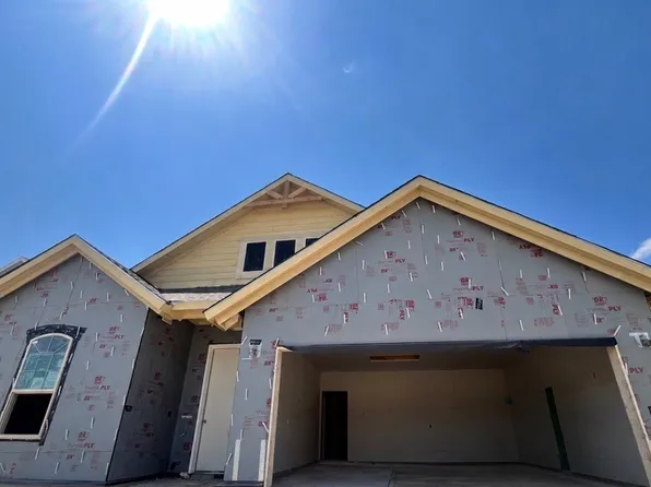 10141 Birchpoint Dr, Wht Settlemt, TX 76108