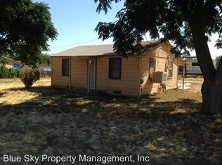 18140 Orange Belt Dr, Porterville, CA 93257