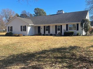 105 S Henderson Dr, Fulton, KY 42041