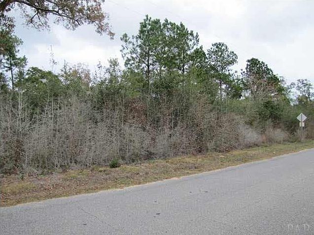 2nd image of Sid Hayes Rd