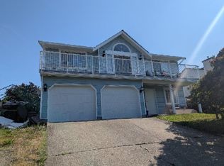 22964 Reid Ave, Maple Ridge, BC V2X 0C1