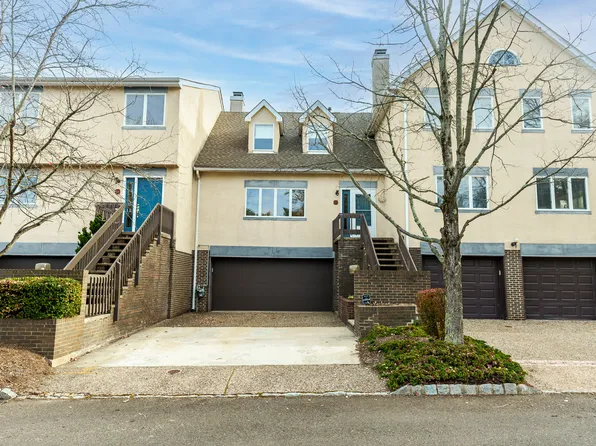 23 Exeter Ct, Princeton, NJ 08540