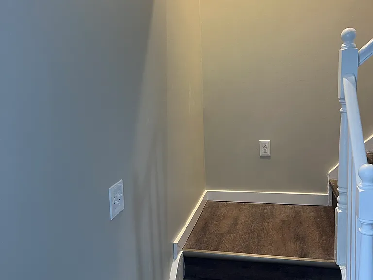 13 Columbia Ave — Photo 24