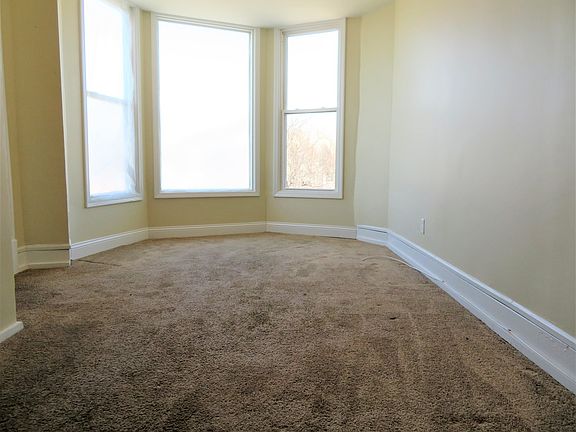 3rd image of 2611 W Ogden Ave Unit 2F