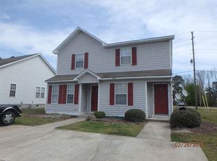 1528A Hollow Dr, Greenville, NC 27858