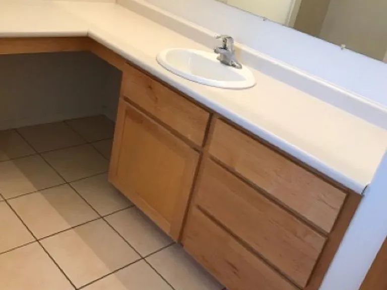 375 Aspenwood Dr — Photo 5