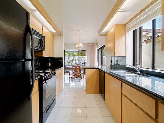 4th image of 130 Sand Pine Dr