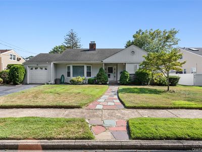 89 Parkview Place, Malverne, NY, 11565