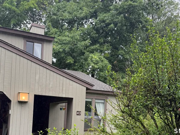 43 Applewood Lane #43, Avon, CT 06001