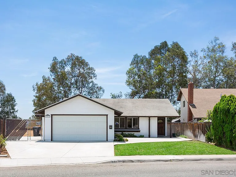 8867 Jade Coast Dr — Photo 15