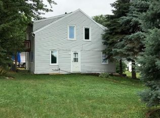 212 Market St, Le Sueur, MN 56058
