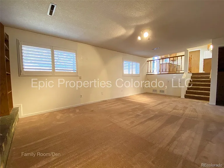 11259 E Alaska Pl — Photo 8