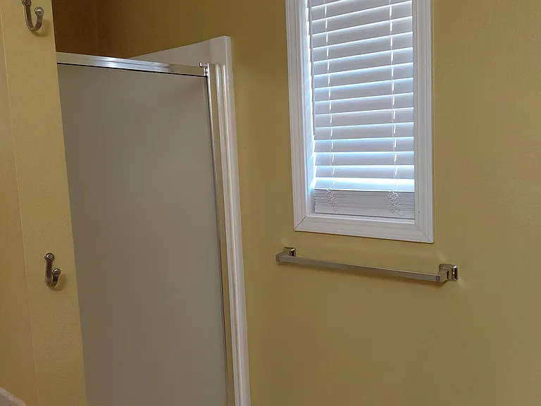 270 Eagle Dr — Photo 9