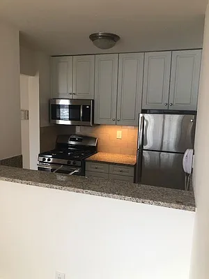 Rented by Jack Resnick & Sons | media 36