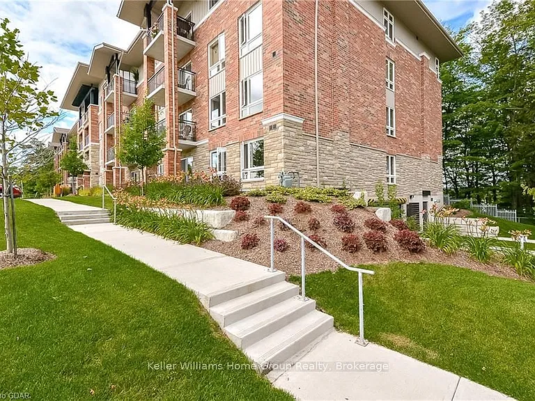 625 Saint David St S #208 — Photo 21