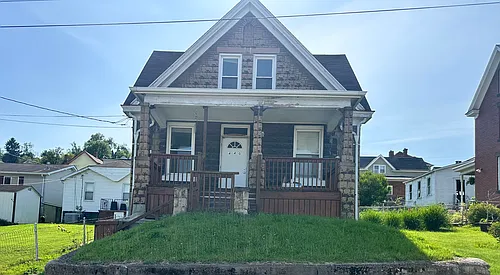 440 Center Ave Photo 1