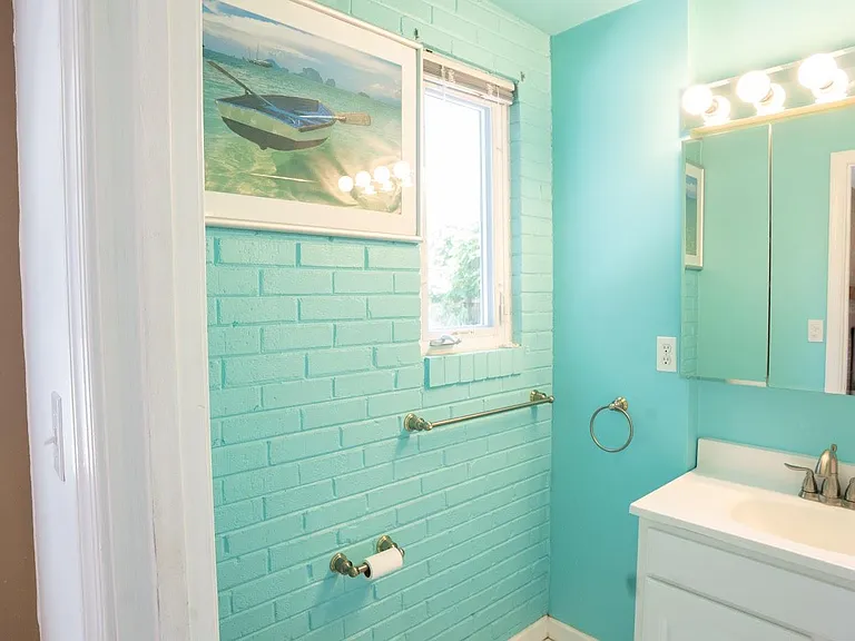 E Parkhill Dr — Photo 25