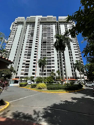 690 Cesar Gonzalez Parque De Las Fuentes Photo 1