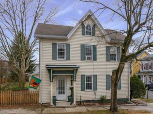 200 N Wayne St, Orwigsburg, PA 17961