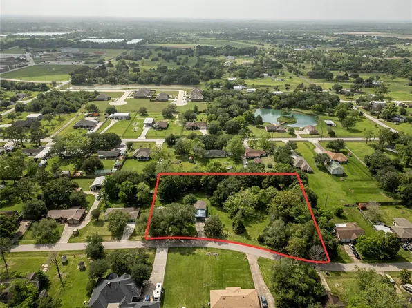 3804 Shady St, Santa Fe, TX 77517