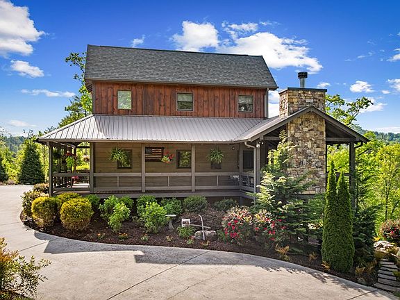 4th image of 495 Ballewtown Rd