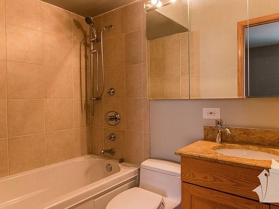 5th image of 2232 N Orchard St #408