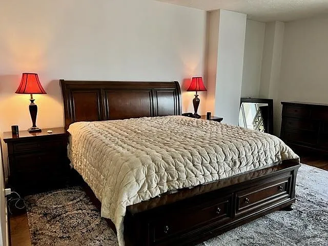 2 bed, 1955 sqft, $3,450 — Photo 1