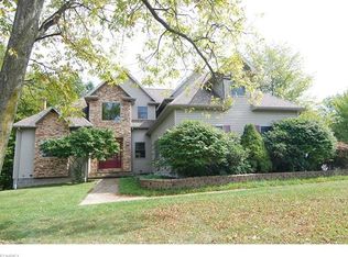 10101 Madison Rd, Montville, OH 44064